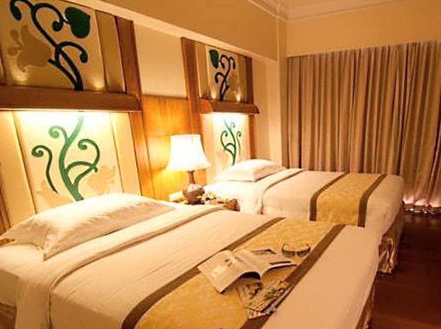 Golden Beach Hotel Pattaya Exteriör bild