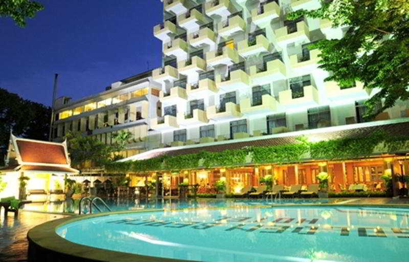 Golden Beach Hotel Pattaya Exteriör bild